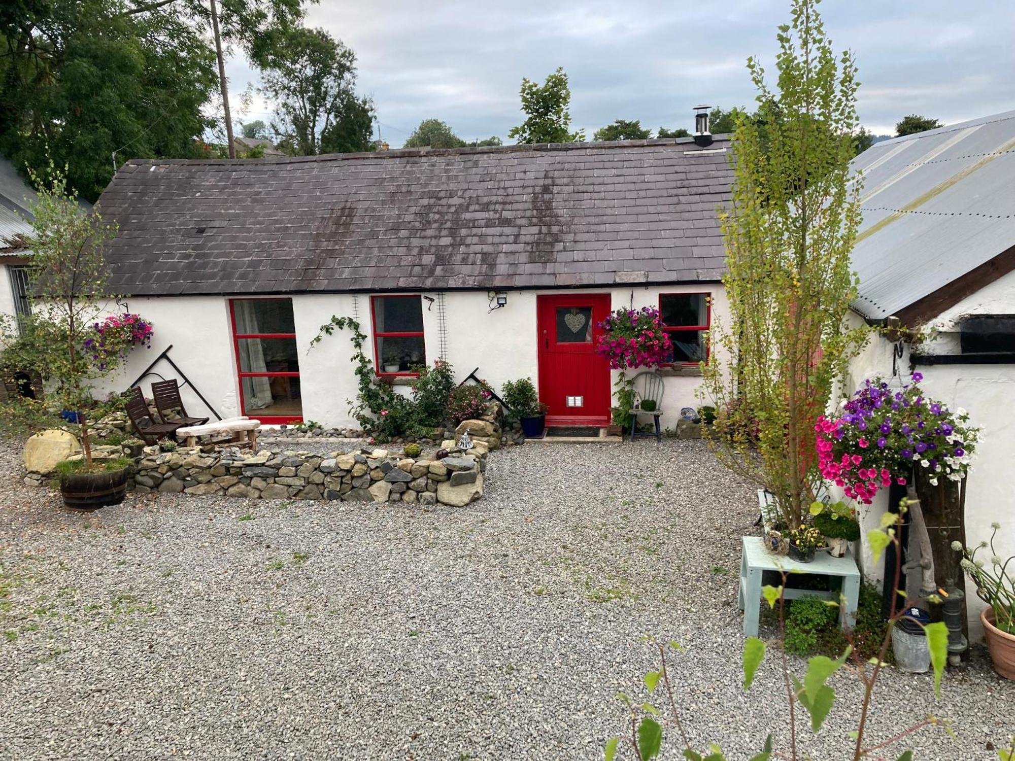 Stone Wall Cottage Castlewellan Bagian luar foto