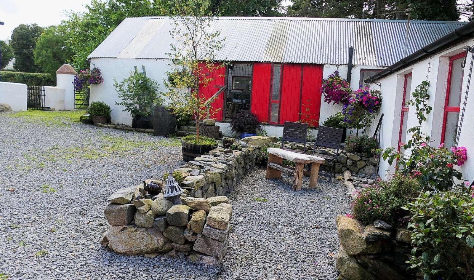 Stone Wall Cottage Castlewellan Bagian luar foto